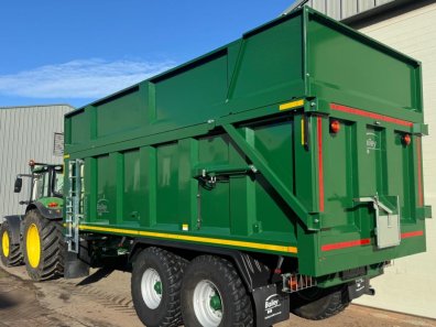 Bailey 16 ton TB silage trailer