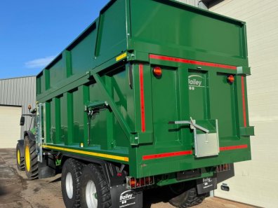 Bailey 16 ton TB silage trailer