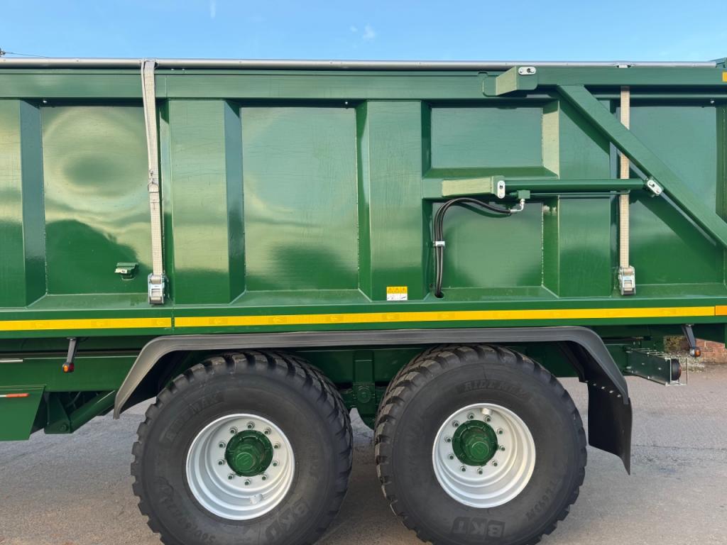 Bailey 16 ton TB grain trailer