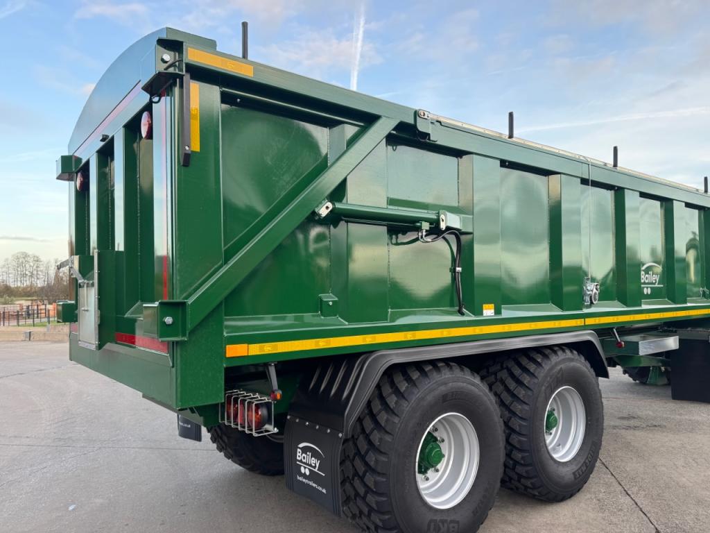 Bailey 16 ton TB grain trailer