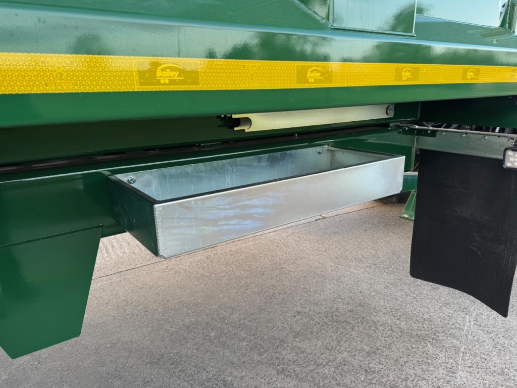 Bailey 16 ton TB grain trailer
