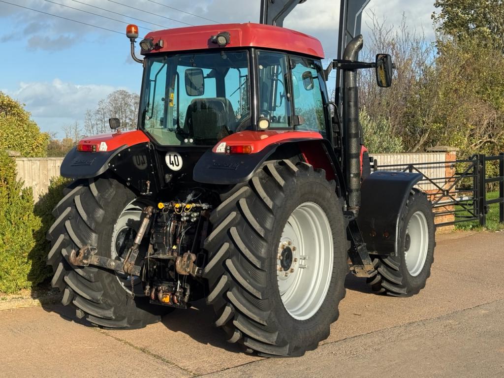 Case MX 135