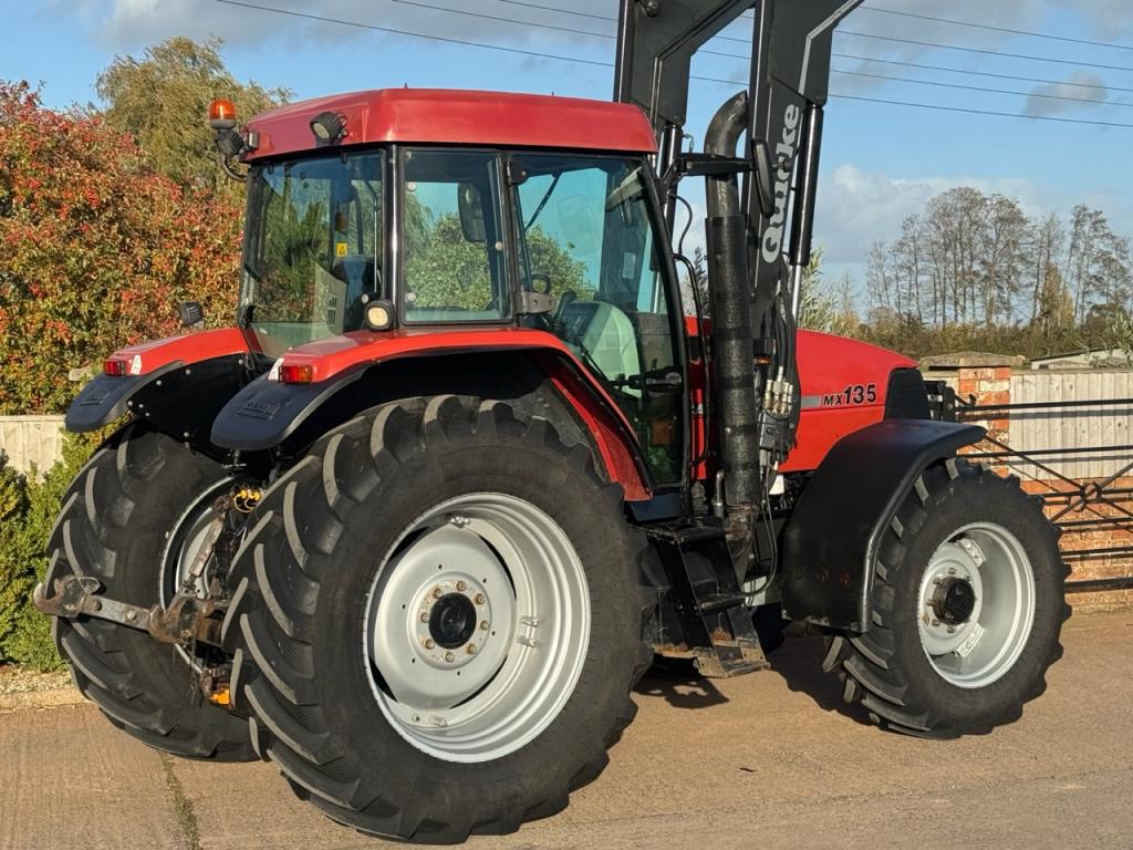 Case MX 135
