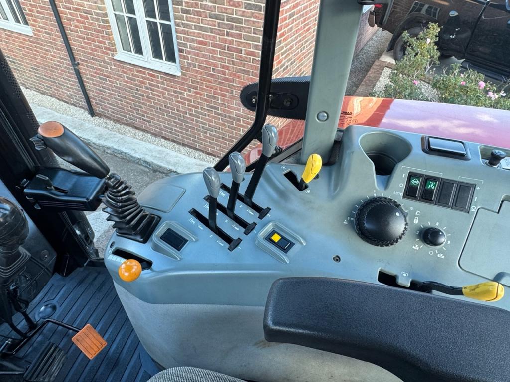Case MX 135