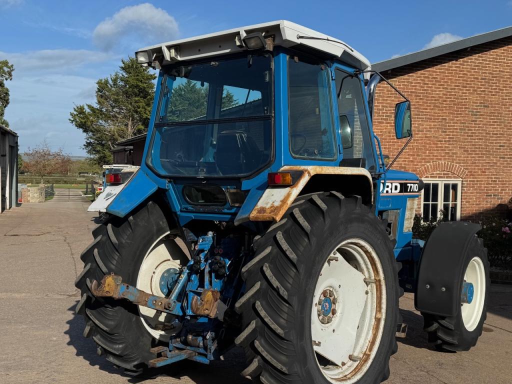 Ford 7710 Super Q