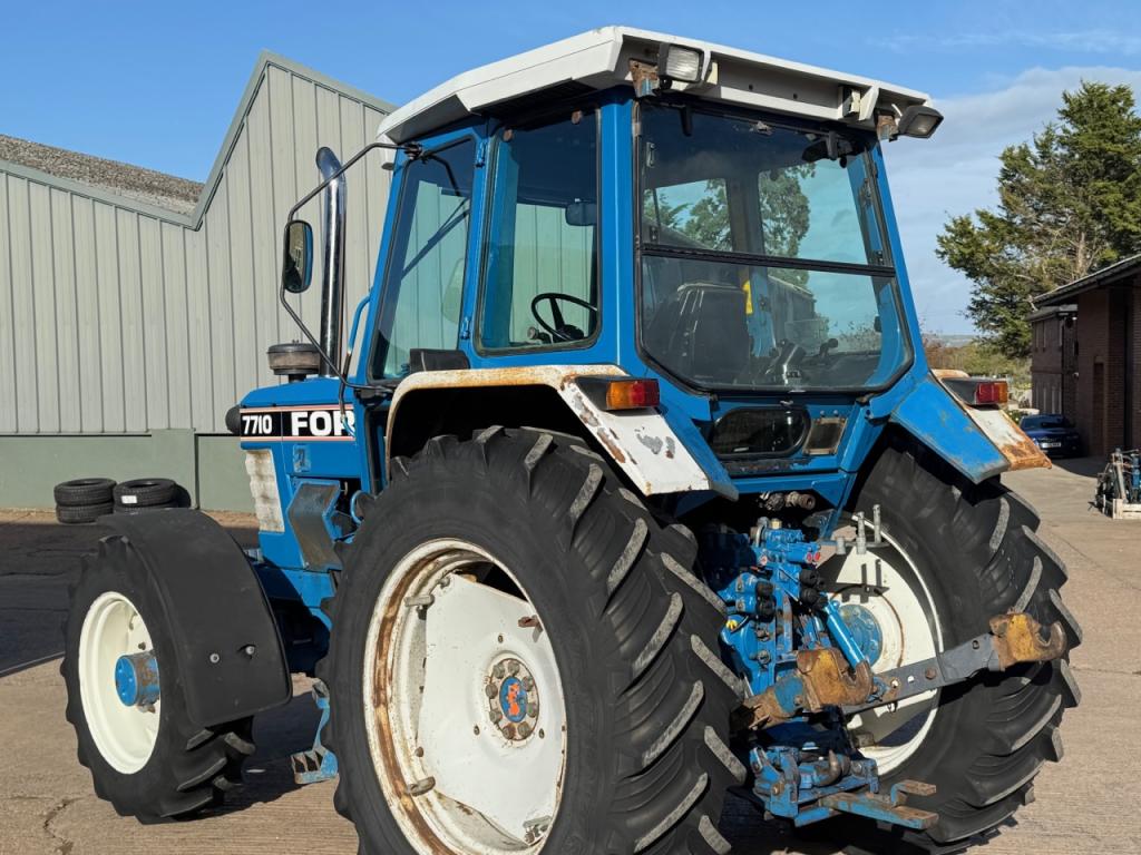 Ford 7710 Super Q