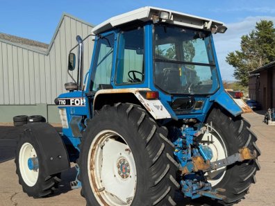 Ford 7710 Super Q