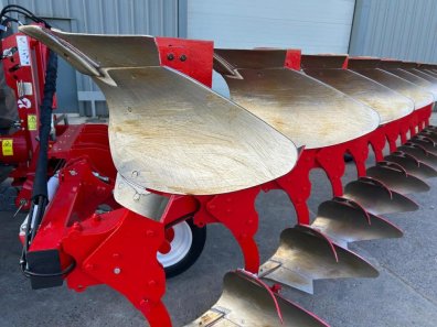Ovlac 9+1+1 11 furrow reversible shallow plough