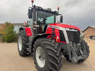 Massey Ferguson 8S.305