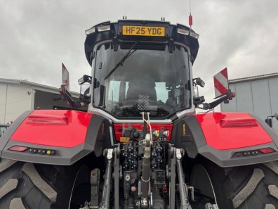 Massey Ferguson 8S.305
