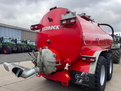 Redrock 3500 gallon tanker