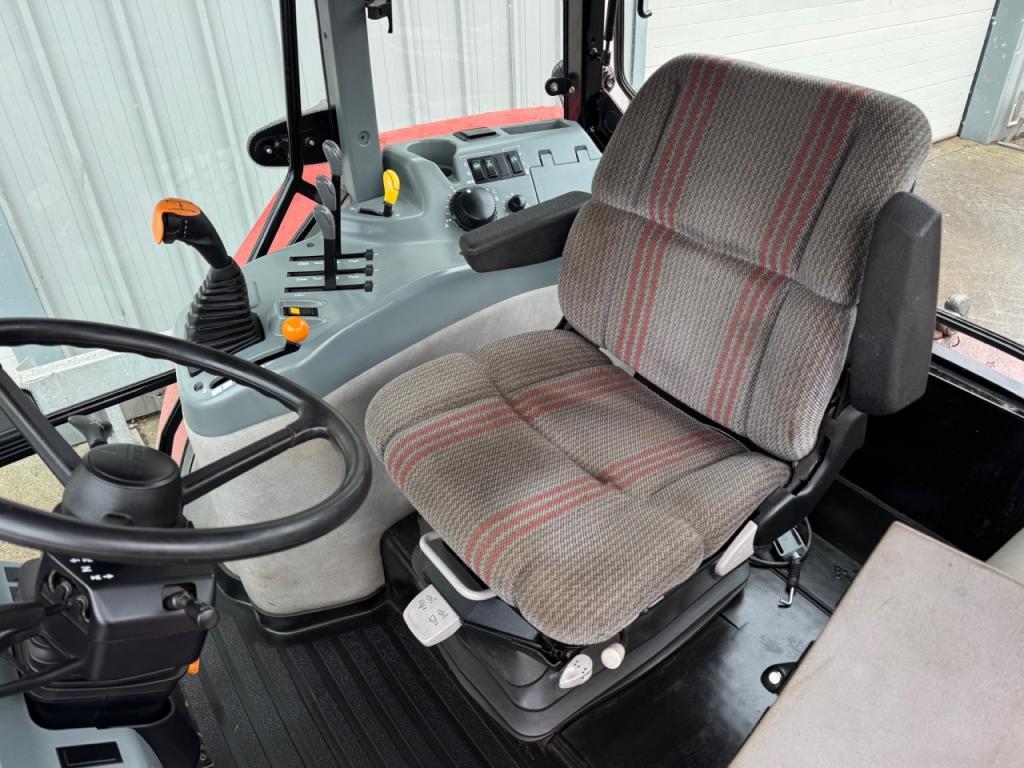 Case MX 135