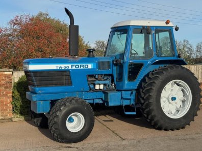 Ford TW30