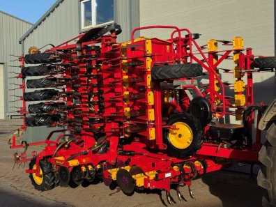 Vaderstad Rapid A 600S drill