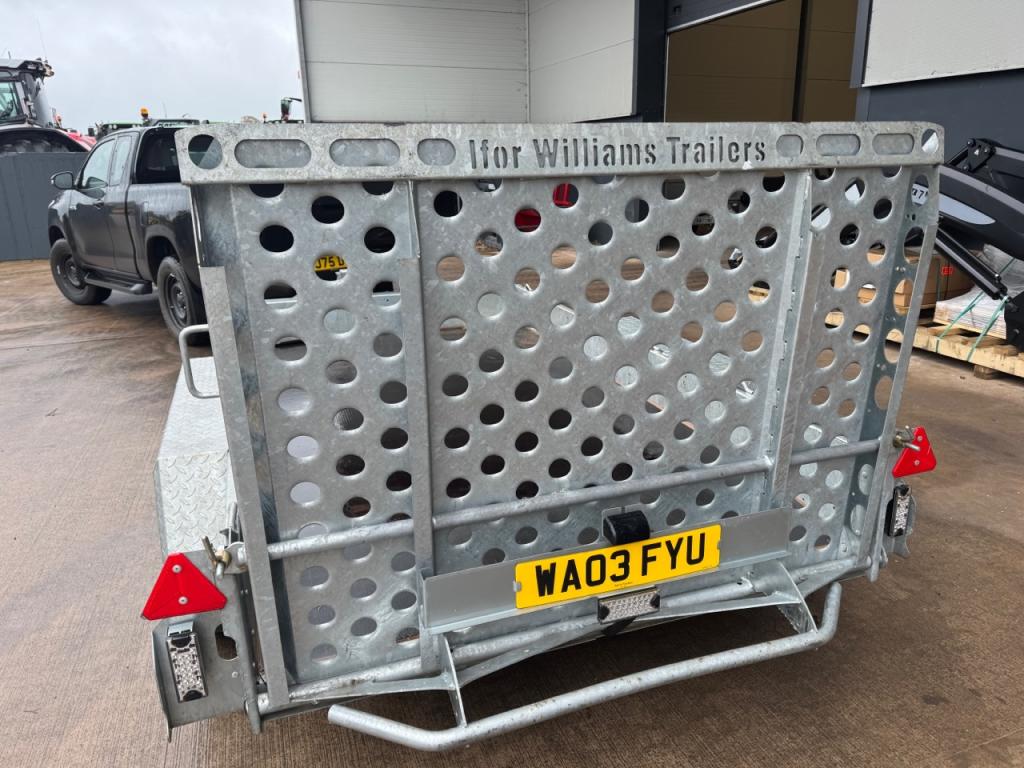 Ifor Williams GH 1054 plant trailer