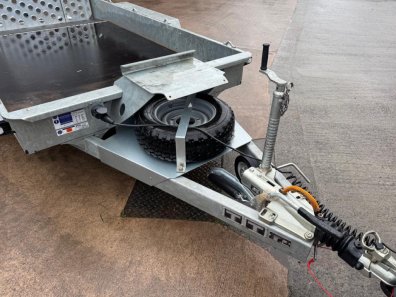 Ifor Williams GH 1054 plant trailer