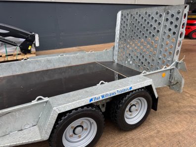 Ifor Williams GH 1054 plant trailer