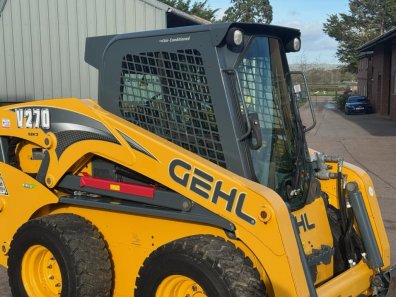GEHL V270 Gen-2 skid steer