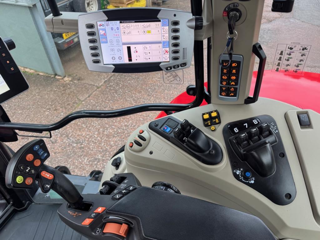 Massey Ferguson 7726S Next