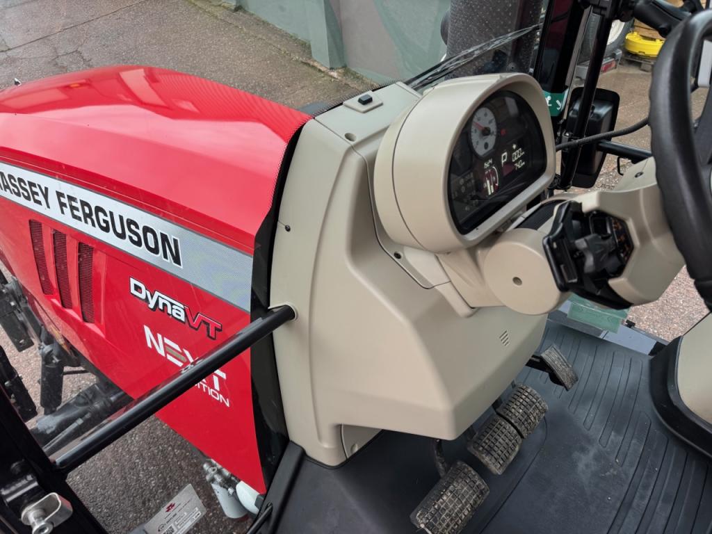 Massey Ferguson 7726S Next