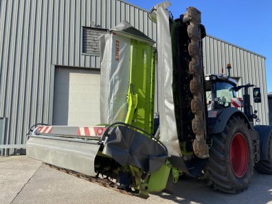 Claas Disco 9400C + 3200FC mower conditioners