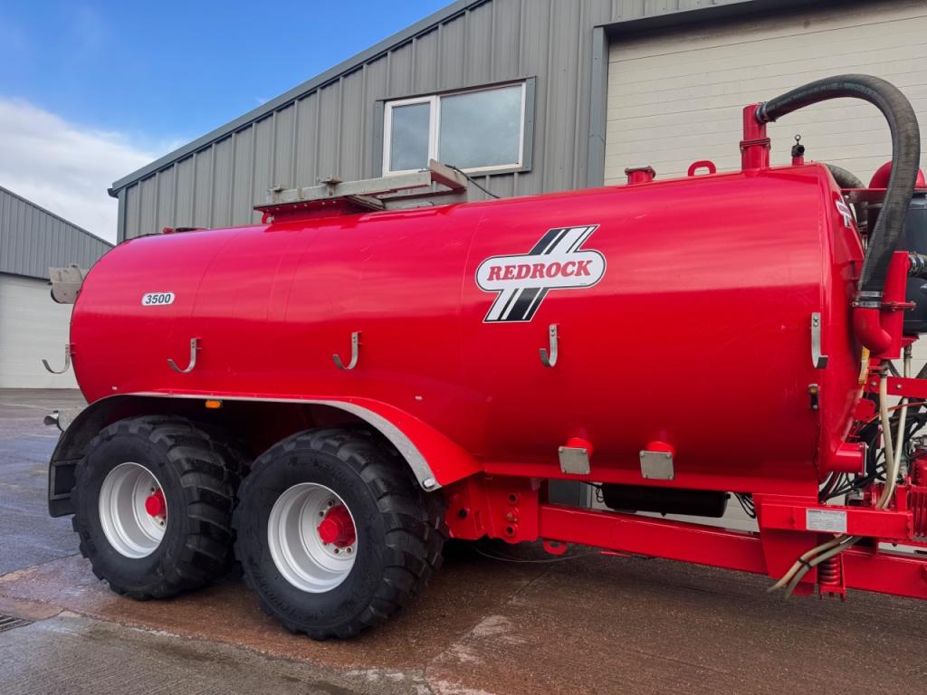 Redrock 3500 Gallon tanker