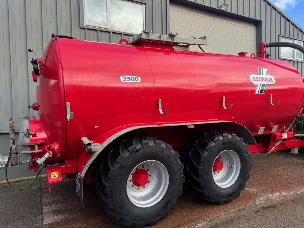 Redrock 3500 Gallon tanker