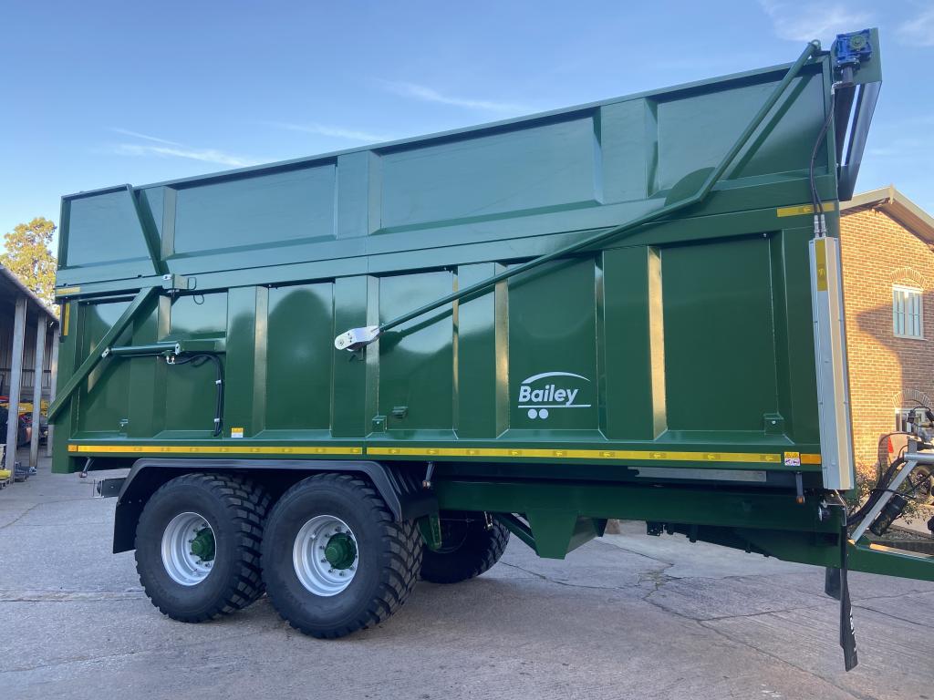 Bailey 16 ton TB silage trailer
