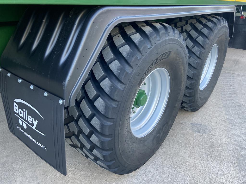 Bailey 16 ton TB silage trailer
