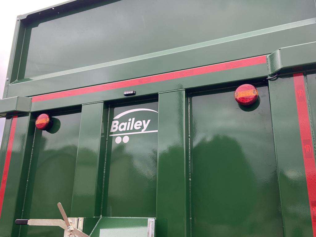 Bailey 18 ton TB silage trailer