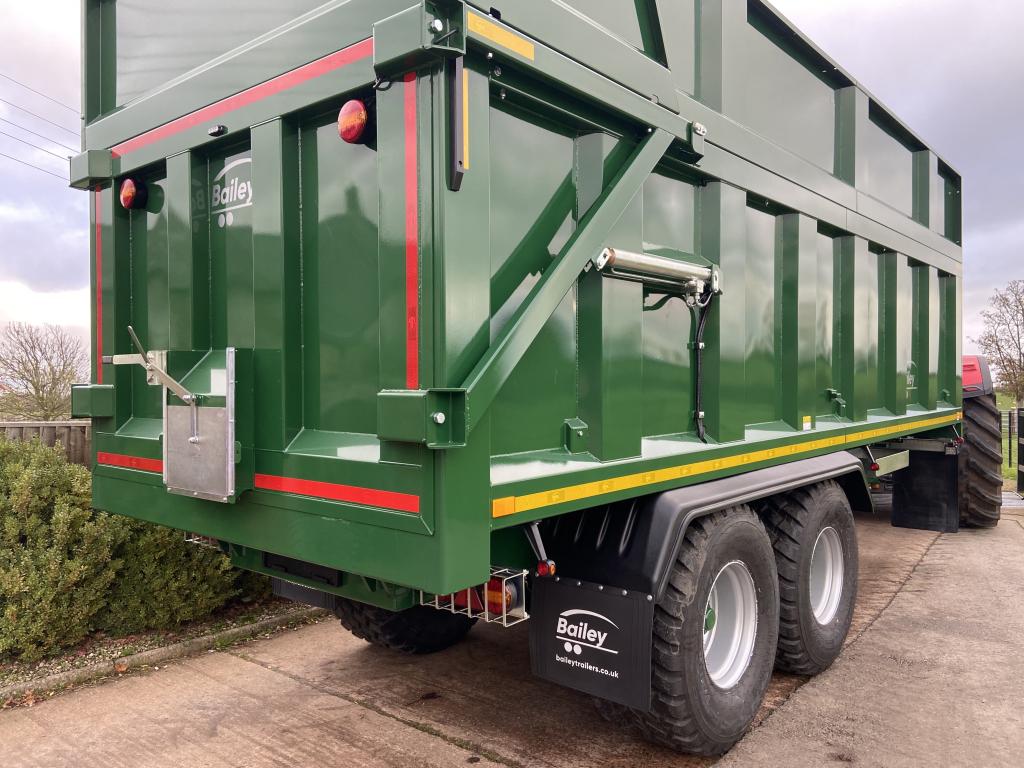 Bailey 18 ton TB silage trailer