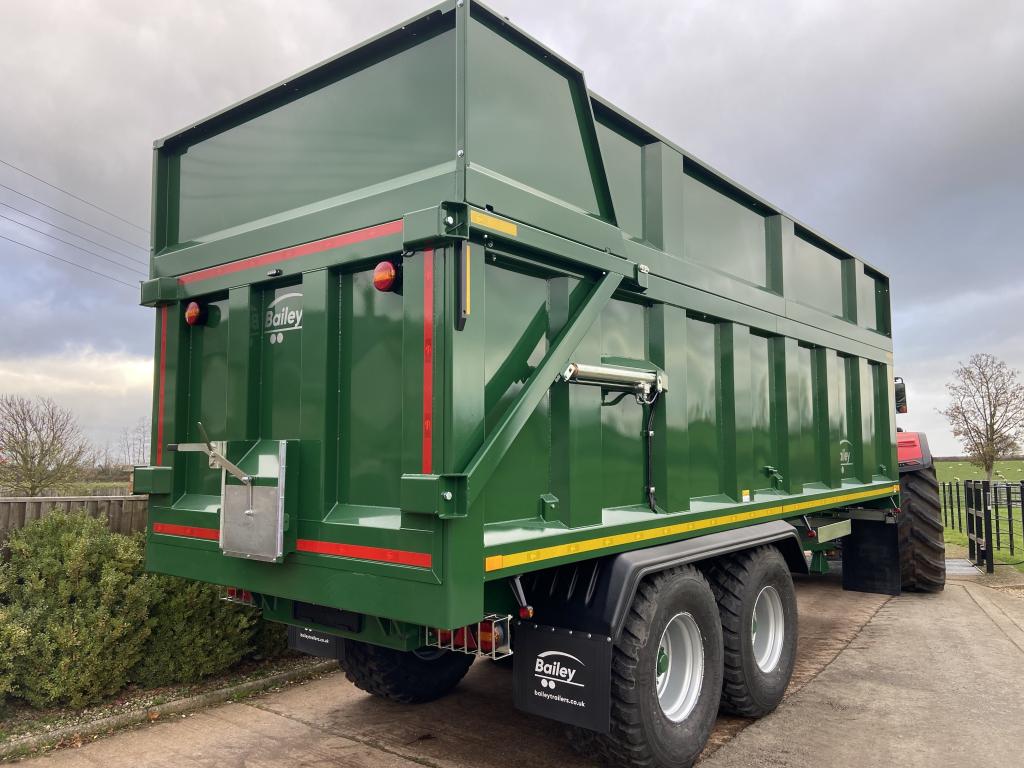 Bailey 18 ton TB silage trailer