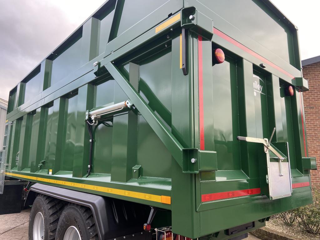 Bailey 18 ton TB silage trailer
