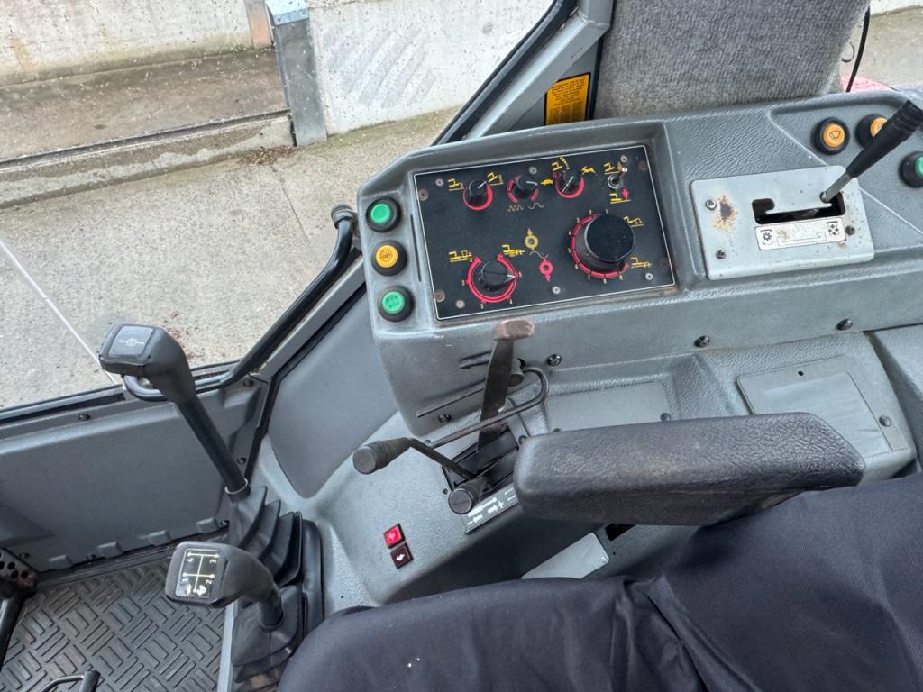 Massey Ferguson 3115 Autotronic