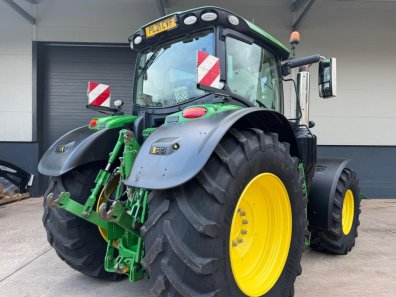 John Deere 6250R