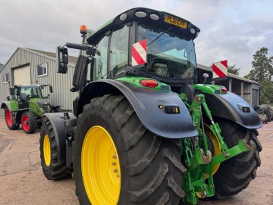 John Deere 6250R