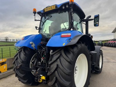 New Holland T7.225