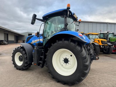 New Holland T7.225