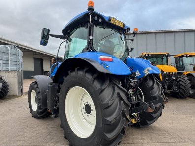 New Holland T7.225