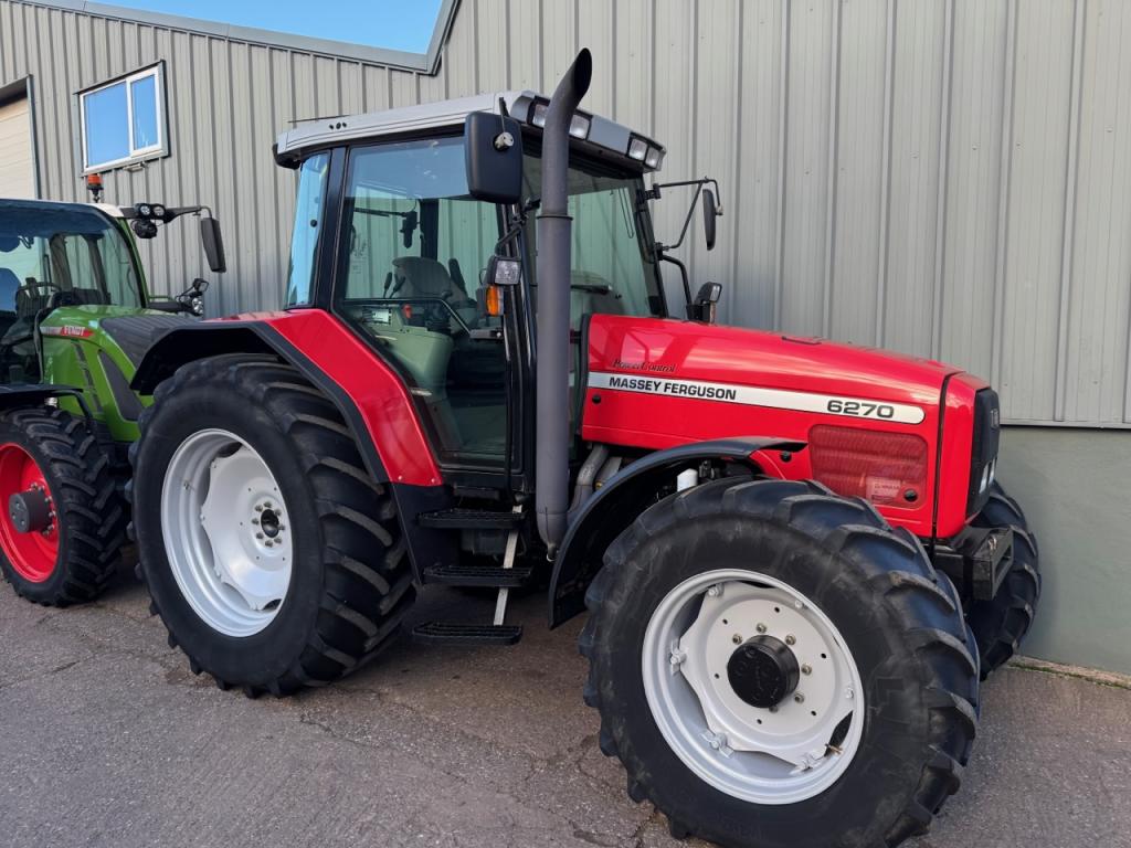 Massey Ferguson 6270