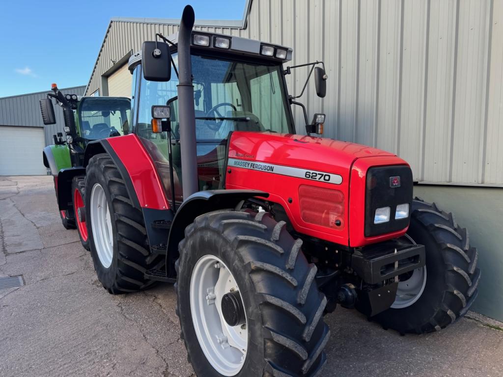 Massey Ferguson 6270