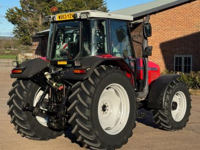 Massey Ferguson 6270