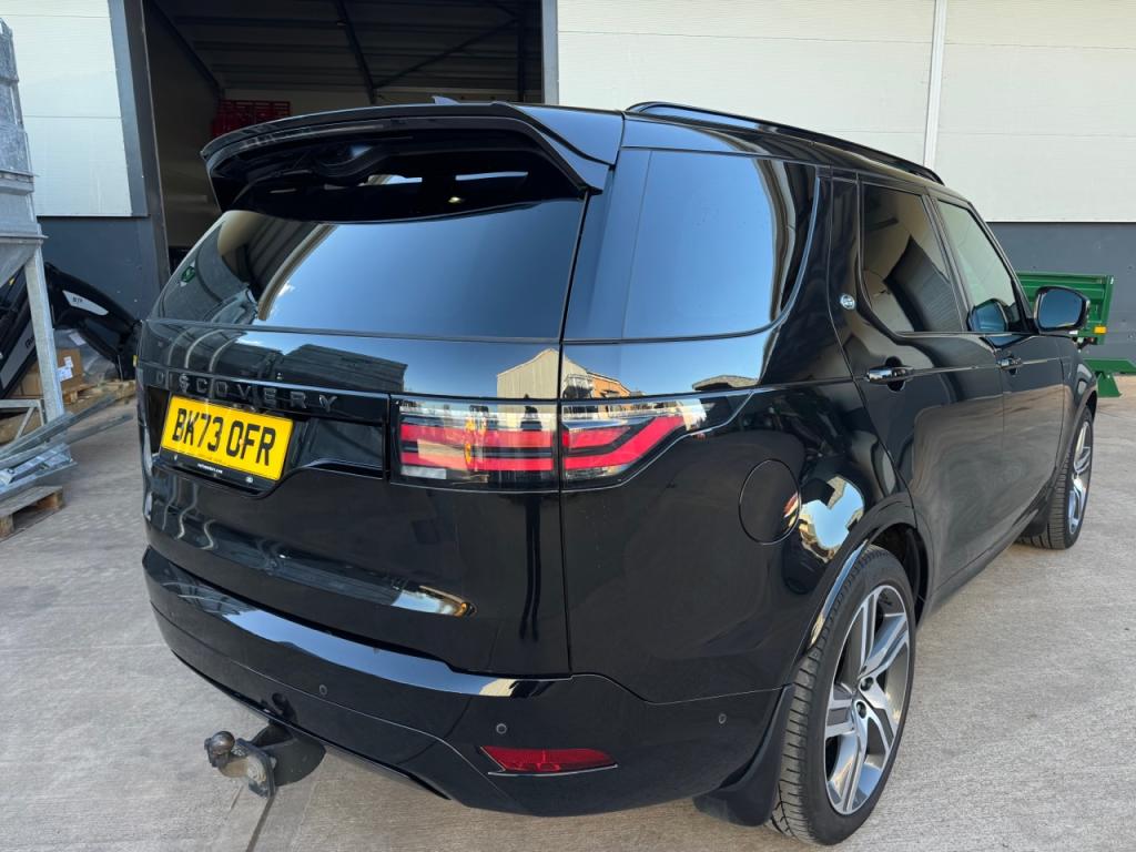Land Rover Discovery HSE R-Dynamic Commercial D300