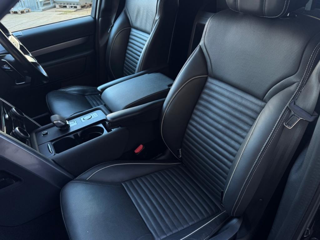 Land Rover Discovery HSE R-Dynamic Commercial D300