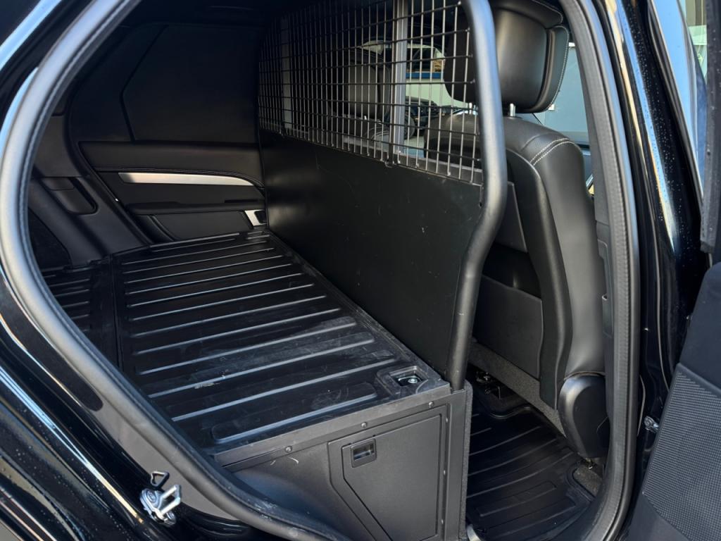 Land Rover Discovery HSE R-Dynamic Commercial D300