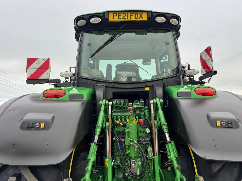 John Deere 6250R