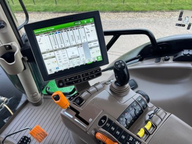 John Deere 6250R