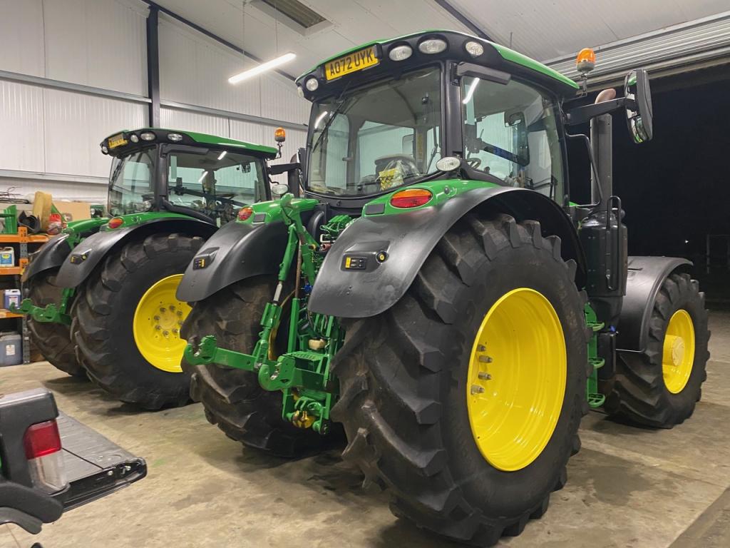 John Deere 6R 185