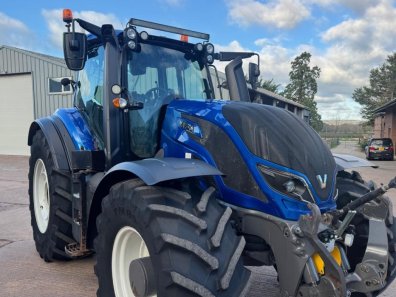 Valtra T234 Versu Unlimited