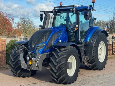 Valtra T234 Versu Unlimited